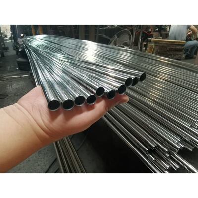 品質  Bright Polished Stainless Steel Tube and Pipe in Round and Square Shapes AISI 201 304 from Manufacturer 工場