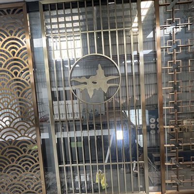 建築ステンレス鋼 スクリーンの仕切りの顧客用金属の壁のディバイダー