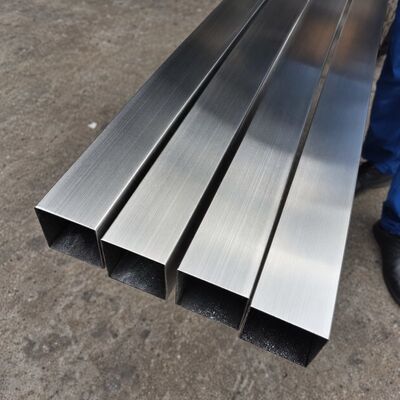 50x50mm サテンブラッシュドステンレス鋼角パイプ 201 304 316、厚さ1.2～3.5mm
