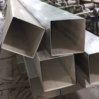 10×10mmから200×200mmまでのステンレス鋼角形・長方形チューブ、肉厚1.5-5.0mm、建築・手すり用