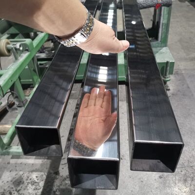 201 304 316 グレード 不同鋼製 溶接管 100mmx100mm 大型 不同鋼 方形管 1.5mm-5.0mm 厚さ